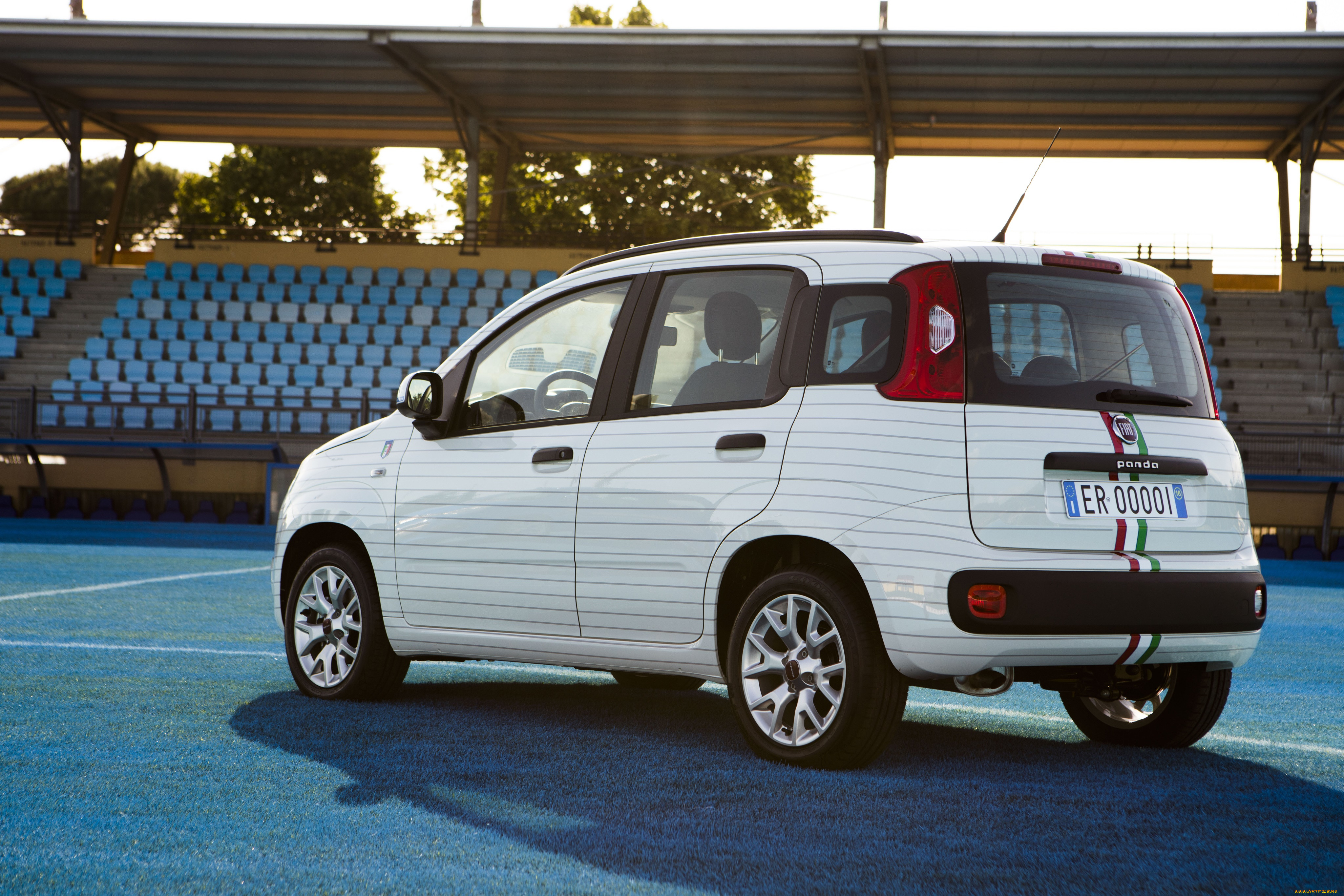 , fiat, 2016, 320, pandazzurri